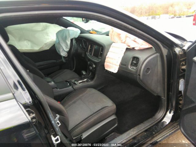 2C3CDXHG8GH139931 Dodge Charger Sxt