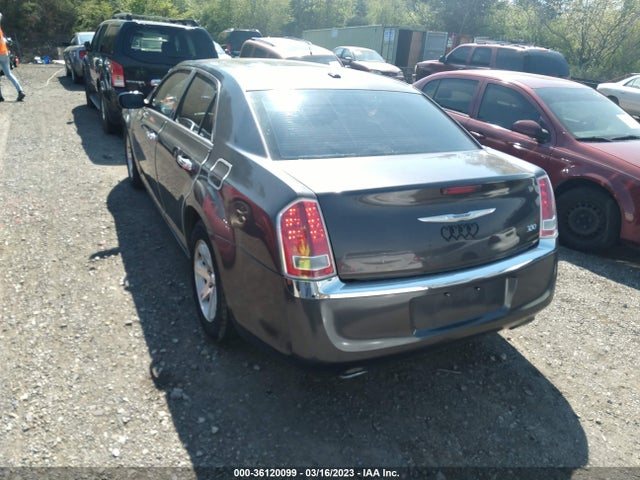 2C3CCAAG3EH347061 Chrysler 300