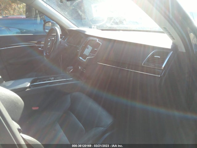 2019 VOLVO XC90 MOMENTUM VIN: YV4102PK5K1481557