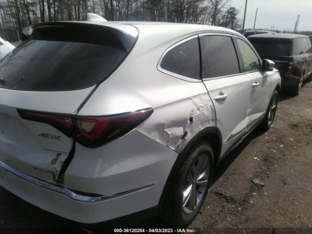 5J8YE1H33NL004964 Acura MDX