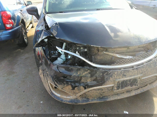 2C4RC1BG5HR712178 Chrysler Pacifica Touring-l