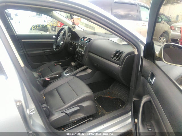 3VWRM71KX8M008536 Volkswagen Jetta Sedan Se/sel