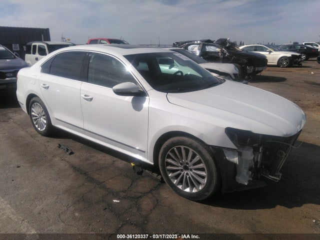 2016 1VWBT7A37GC015778 main image