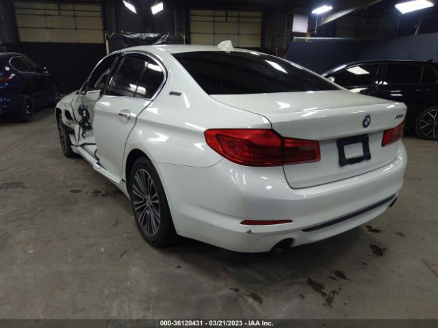 WBAJB1C58JB085202 BMW 5 Series 530e Xdrive Iperformance