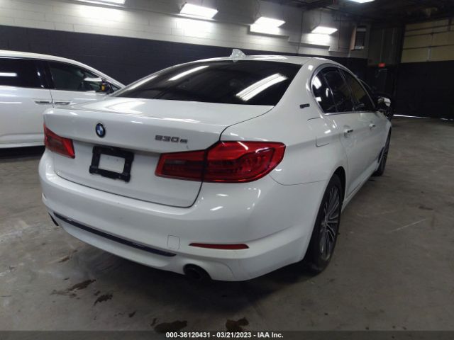 WBAJB1C58JB085202 BMW 5 Series 530e Xdrive Iperformance