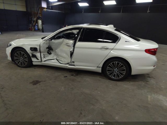 WBAJB1C58JB085202 BMW 5 Series 530e Xdrive Iperformance