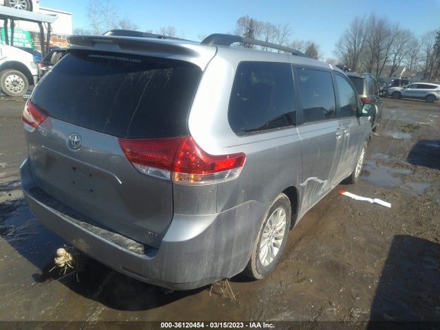 2013 TOYOTA SIENNA XLE AAS/XLE/LTD VIN: 5TDYK3DC9DS321539