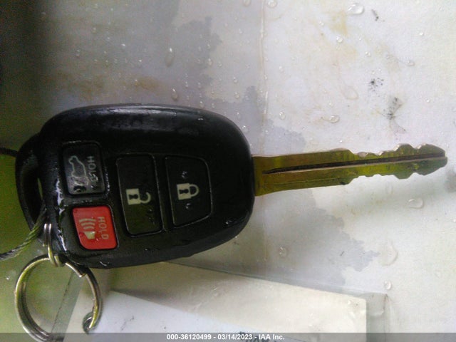 Toyota Rav4 Xle 2017 2T3WFREV1HW354389 Image 11