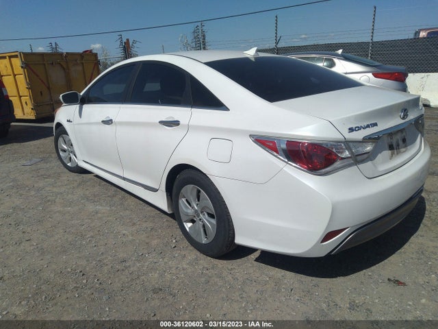 Hyundai SONATA HYBRID 2015 KMHEC4A43FA137387 Image 3