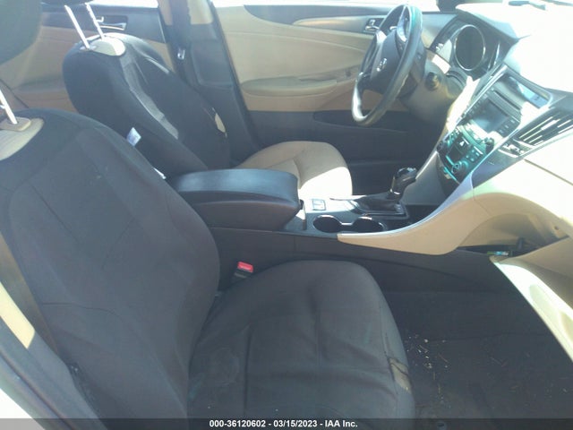 Hyundai SONATA HYBRID 2015 KMHEC4A43FA137387 Image 5
