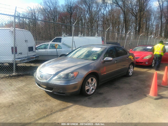 Acura RL 2006 JH4KB16526C004648 Image 2