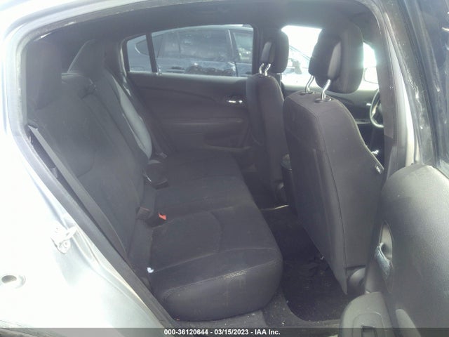 1C3CCBAB8EN122619 Chrysler 200 LX