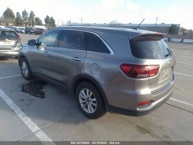 5XYPGDA57KG493488 KIA Sorento Lx V6
