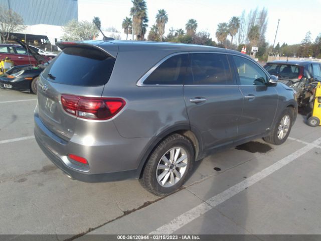5XYPGDA57KG493488 KIA Sorento Lx V6