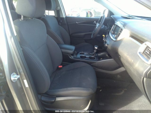 5XYPGDA57KG493488 KIA Sorento Lx V6