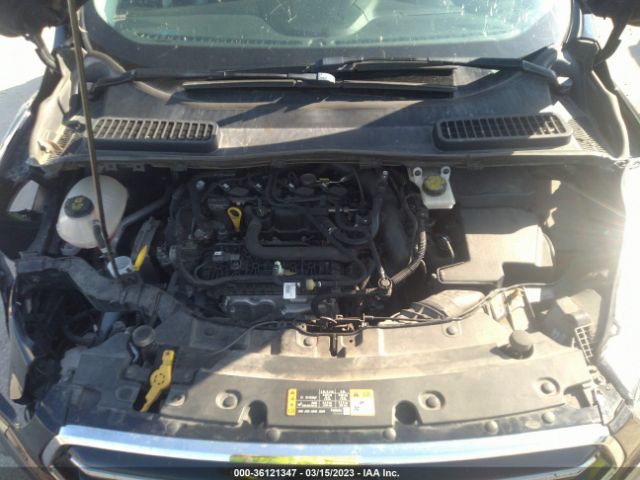1FMCU0GD1KUB77772 Ford ESCAPE SE