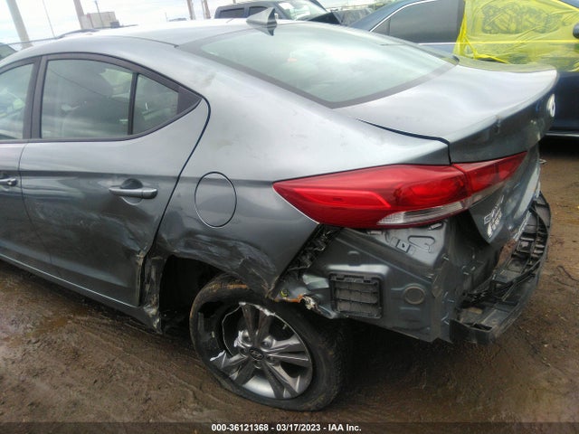 2017 Hyundai Elantra, VIN: KMHD84LF5HU406261