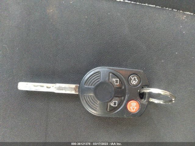 1FADP3K28FL202921 Ford FOCUS SE