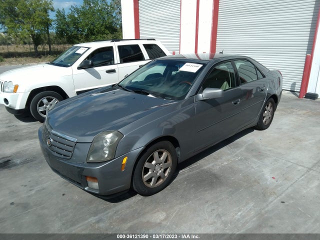 Cadillac CTS 2005 1G6DP567650233180 Image 2