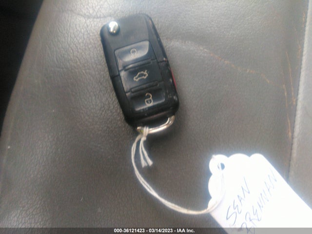 WVWYH63B04E111989 Volkswagen Passat Wagon Glx