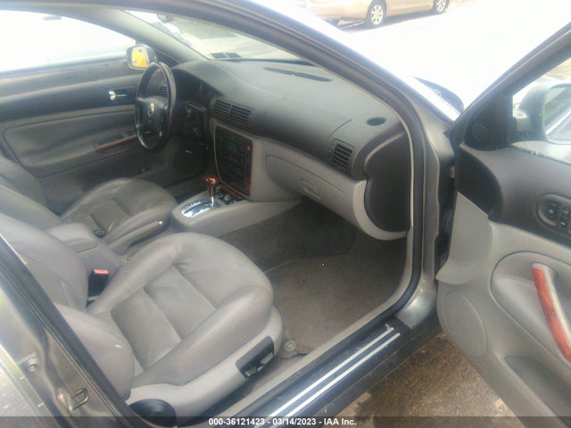 WVWYH63B04E111989 Volkswagen Passat Wagon Glx