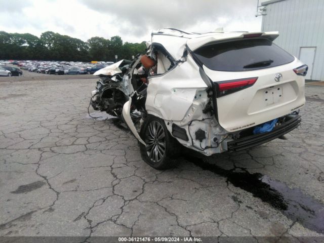 5TDFZRBH5MS122718 Toyota Highlander Platinum