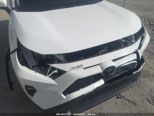 2020 TOYOTA RAV4 XLE VIN: 2T3P1RFV7LC123122