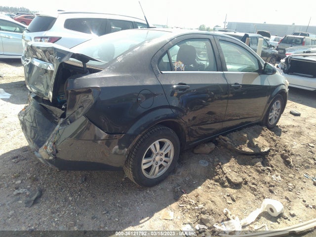 Chevrolet SONIC LT 2014 1G1JC5SH7E4214102 Image 4
