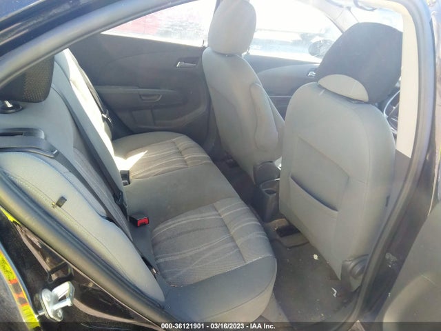 Chevrolet SONIC LT 2018 1G1JC5SB5J4130477 Image 9