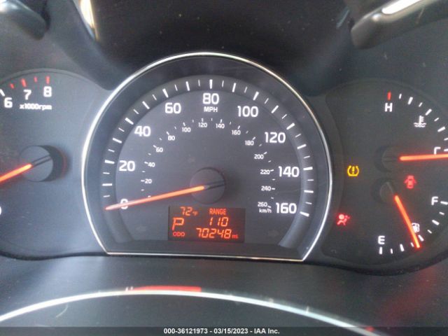 5XYKT3A6XEG454746 KIA SORENTO LX