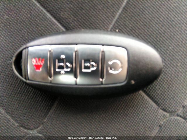 3N1CP5CU3KL562598 Nissan KICKS SV