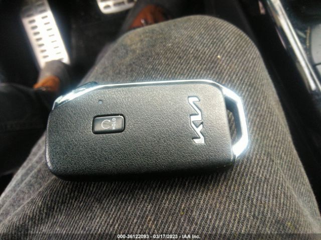 3KPF54AD1NE420952 KIA Forte Gt-line