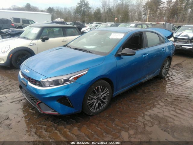 3KPF54AD1NE420952 KIA Forte Gt-line