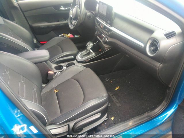 3KPF54AD1NE420952 KIA Forte Gt-line