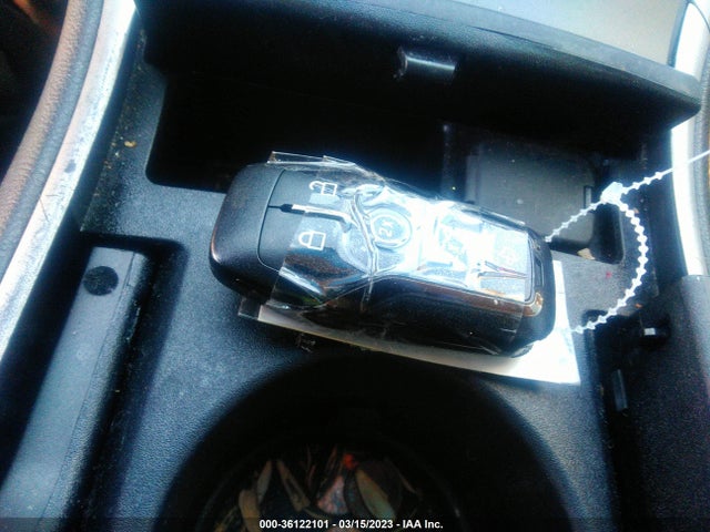 Lincoln MKZ 2014 3LN6L2G9XER826648 Image 3