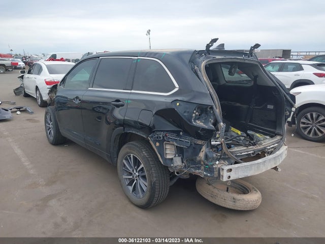 2018 TOYOTA HIGHLANDER SE/XLE VIN: 5TDKZRFH9JS549324