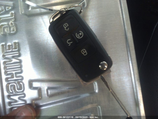36122118 :رقم المزاد ، 1VWSA7A30NC004978 vin ، 2022 Volkswagen Passat 2.0t Se مزاد بيع