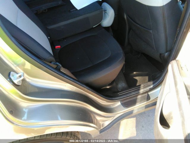 KNDJN2A26E7086155 KIA Soul Base