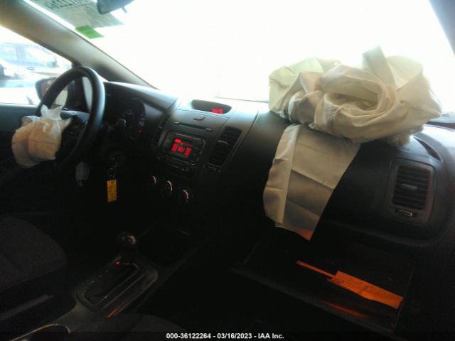 KNAFX4A65E5213467 KIA FORTE LX