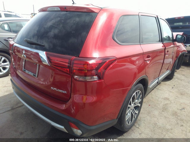 JA4AD2A39GZ018364 Mitsubishi Outlander Es