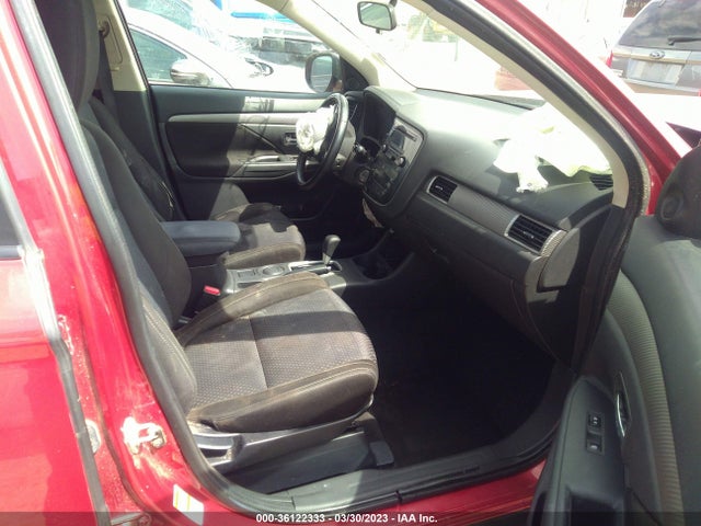 JA4AD2A39GZ018364 Mitsubishi Outlander Es