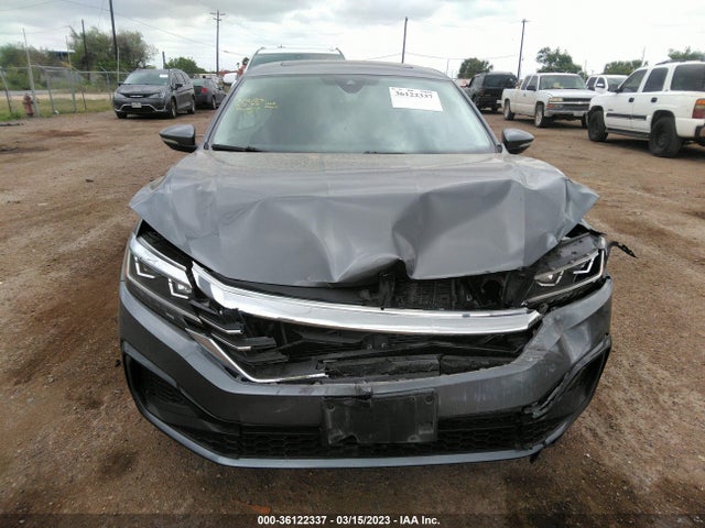 1VWMA7A36LC024836 Volkswagen Passat 2.0t R-line