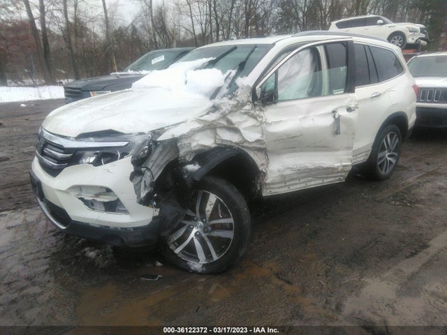 Honda Pilot Touring 2018 5FNYF6H9XJB024347 Image 2