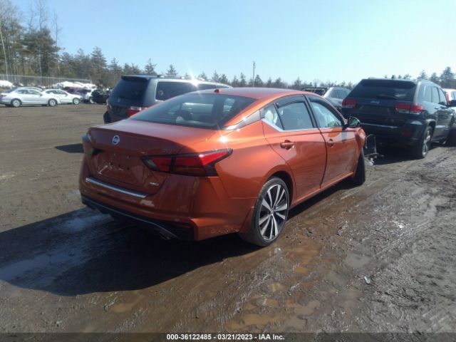 1N4BL4CW1MN365647 Nissan Altima 2.5 Sr