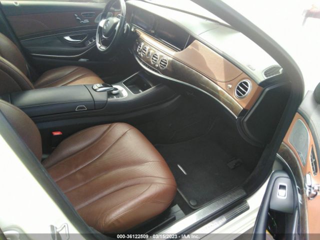 WDDUG8CB6FA119978 Mercedes-Benz S-class S 550