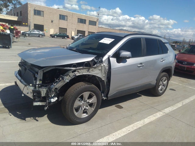 Toyota Rav4 Xle 2023 2T3W1RFV9PW240331 Image 2