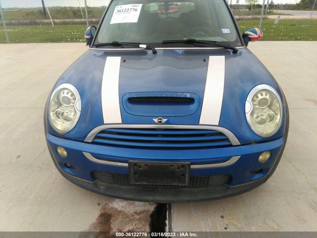 2005 MINI COOPER HARDTOP S VIN: WMWRE33405TD92959
