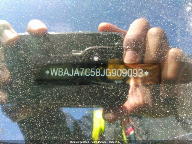 WBAJA7C58JG909093 BMW 5 Series 530i Xdrive