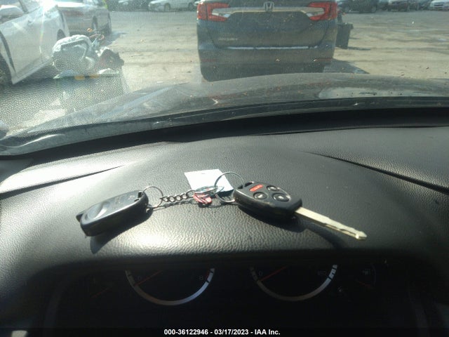 2010 HONDA ACCORD SDN EX-L VIN: 1HGCP2F82AA074485