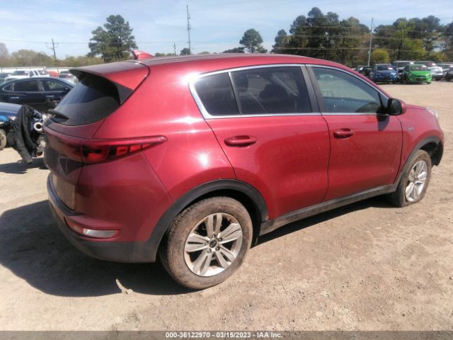 KNDPMCAC5J7396528 KIA Sportage Lx